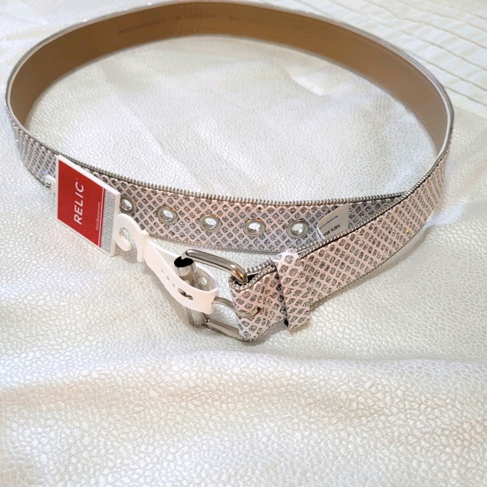 Relic silver sparkle belt